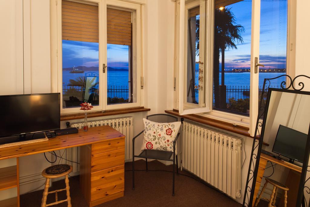 Apartment Ira Zadar Kamer foto
